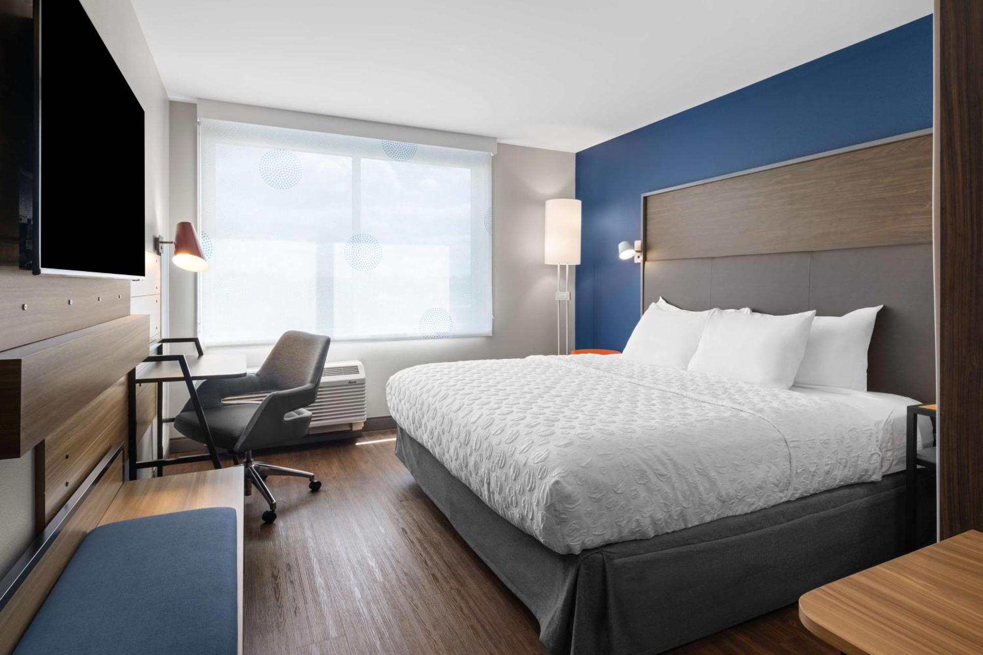 Tru By Hilton Wisconsin Dells Lake Delton