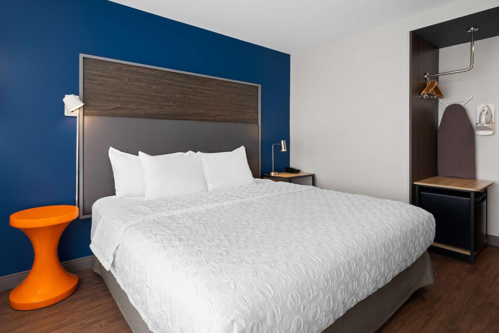 Hotel Tru By Hilton Wisconsin Dells 3*
